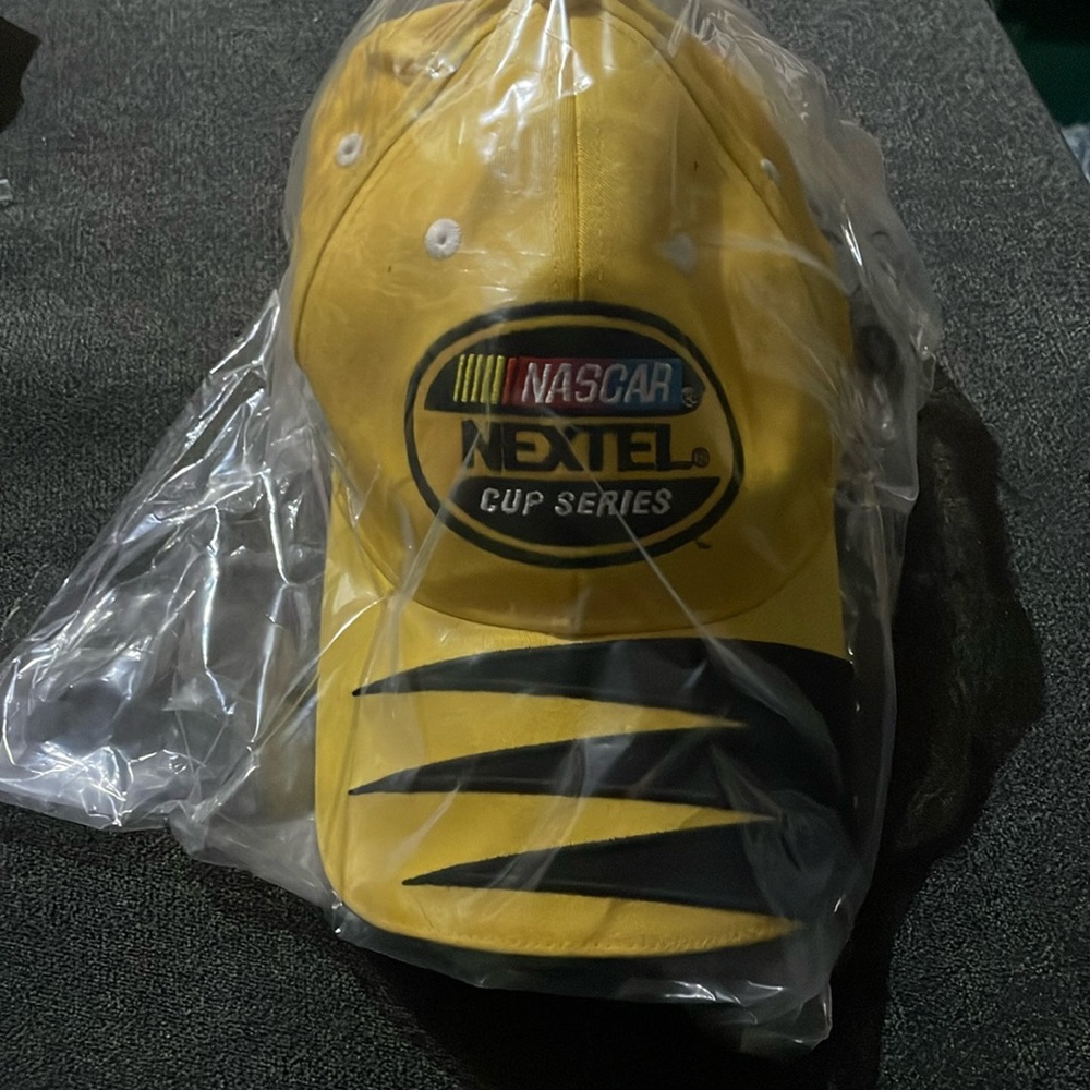 Nascar Nextel Cup Series 2006 Kansas Speedway Yellow Baseball Cap